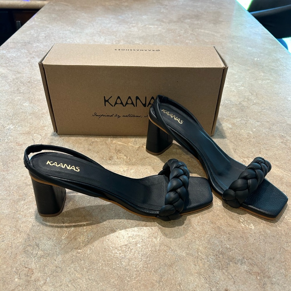 Kaanas mistico chunky braided heel.  Size 10. New in box